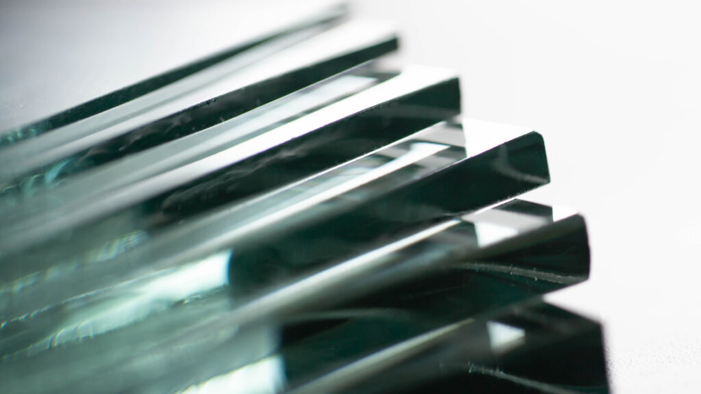 rosa crystal glass surface